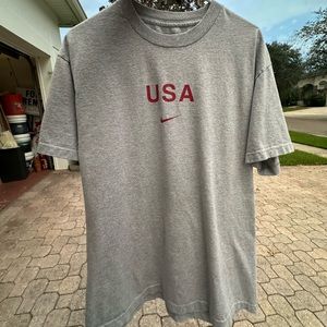 Rare vintage Nike men’s USA shirt